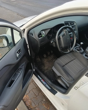 Citroen C4 cena 27900 przebieg: 161877, rok produkcji 2012 z Jaraczewo małe 172